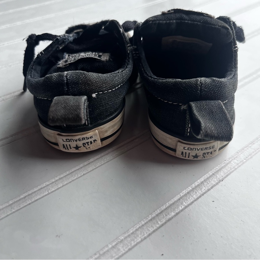 Converse Chuck Taylor All Star Low Top Black Canvas Toddler Shoes Size 6 726090F - Picture 4 of 5